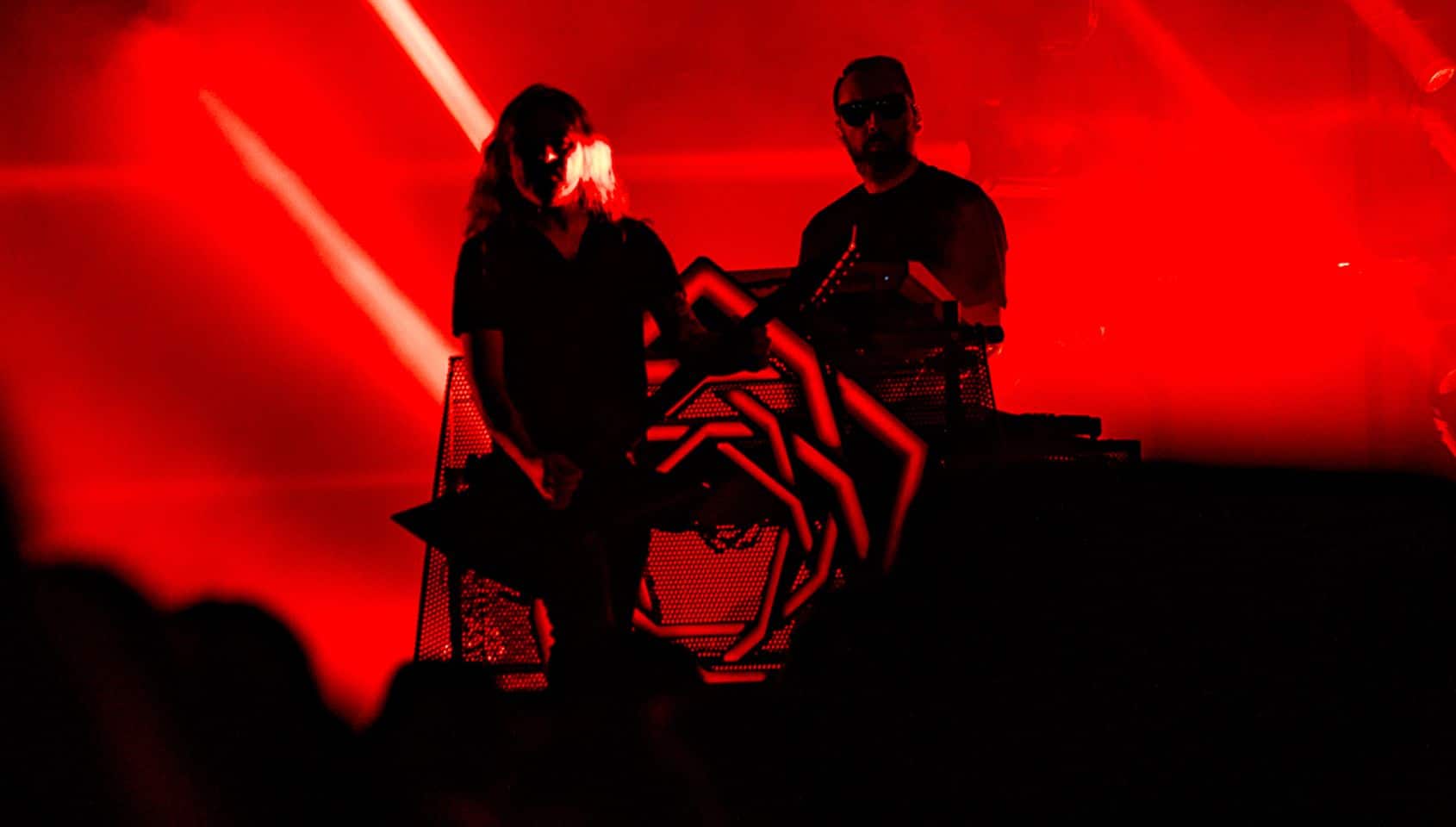 Carpenter Brut afişi