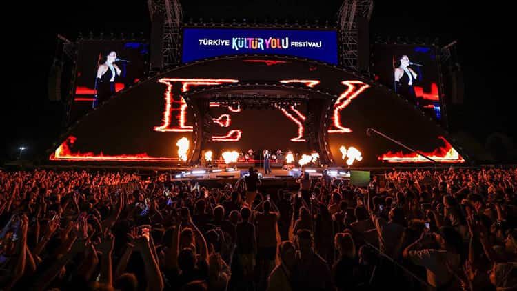 İlk Kez Müzik Festivaline Gideceklere Hayat Kurtaran 5 Tavsiye