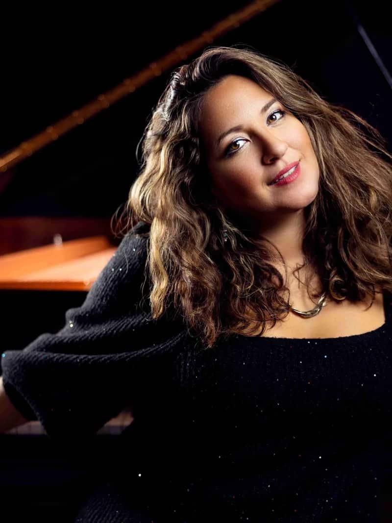 Nicole Zuraitis
