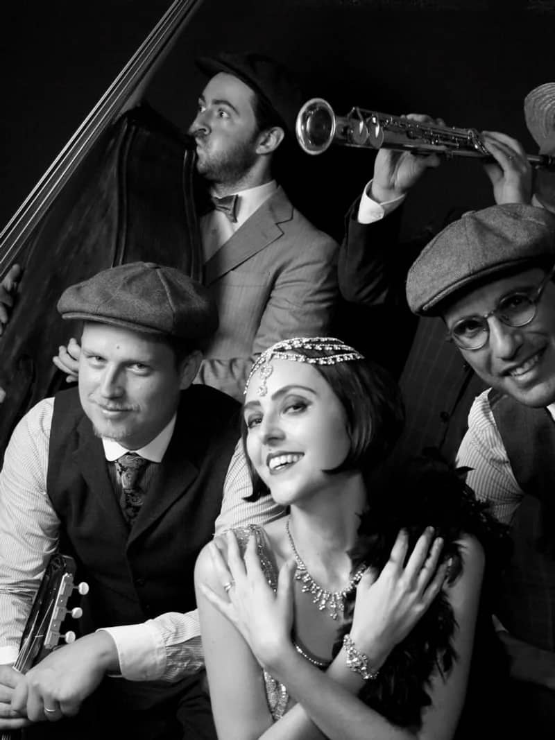 Flapper Swing