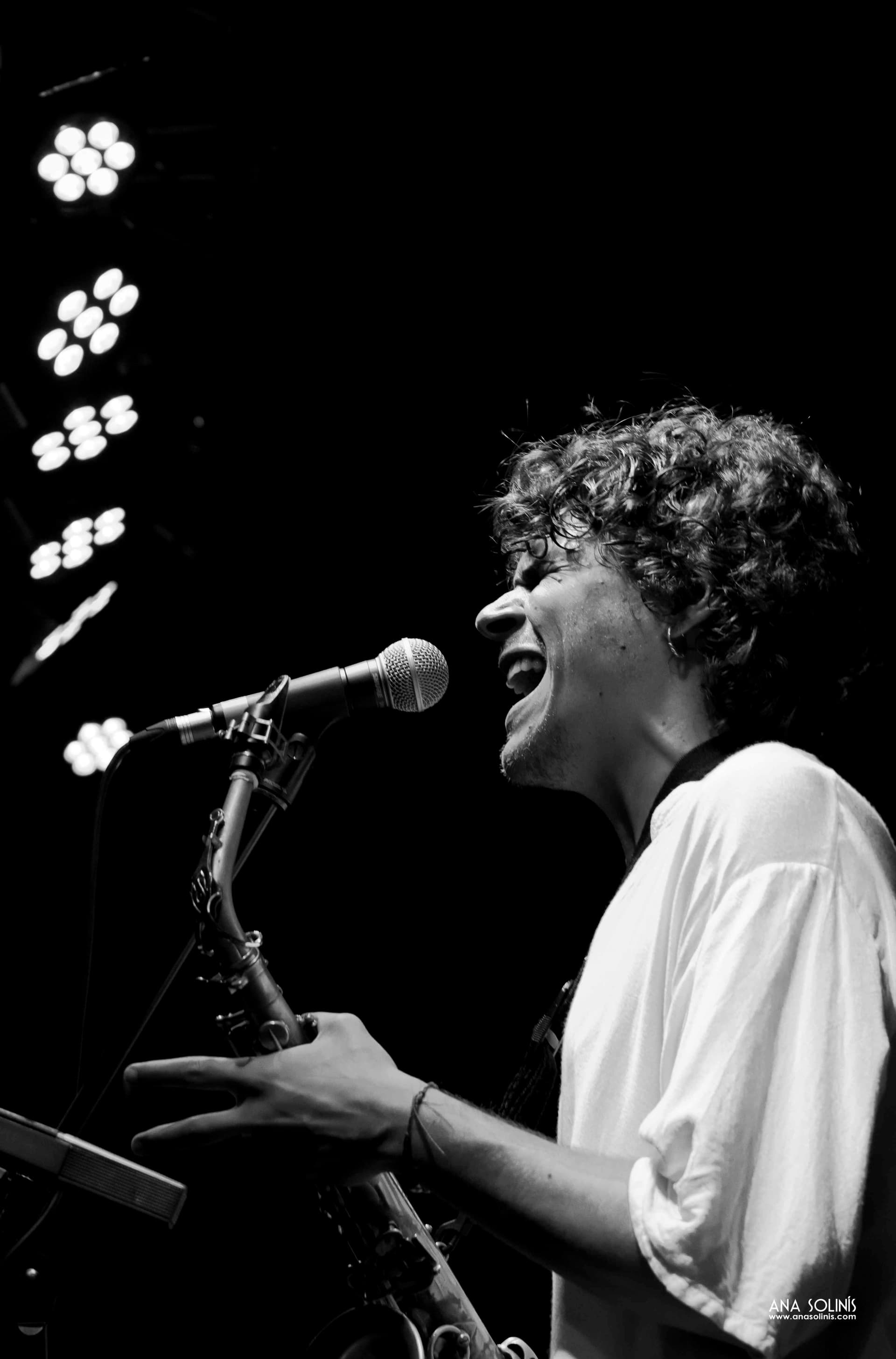 Antonio Lizana afişi