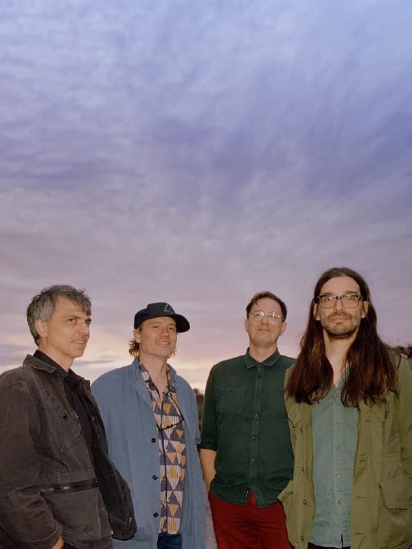 %100 Müzik Sunar: Holy Fuck