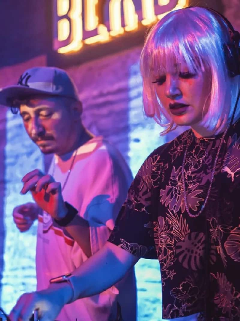 2000's Party / Daddy-E & Dear Darling