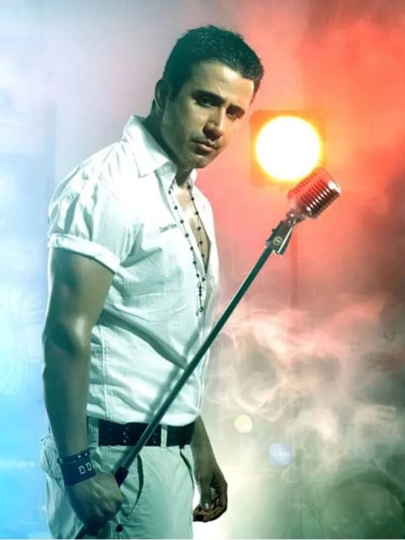 Emrah afişi