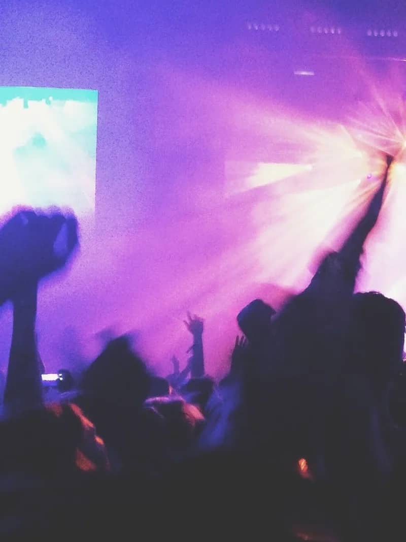 Mansur Ark & DJ Fikret Kocamaz 90'lar Türkçe Pop Parti