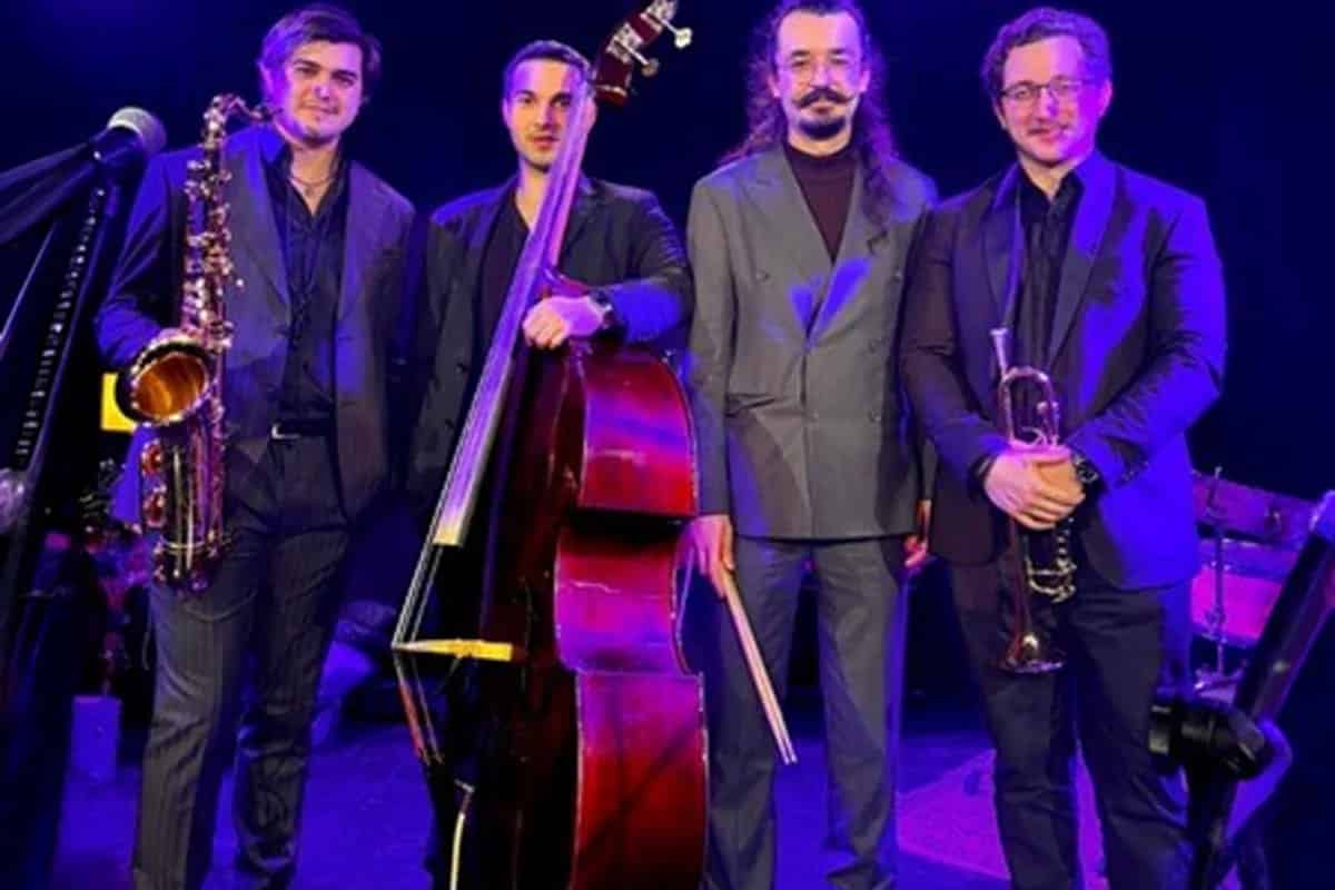 Beyoğlu Üç Horan Kilisesi Naregyan Sahnesi Sahnesi