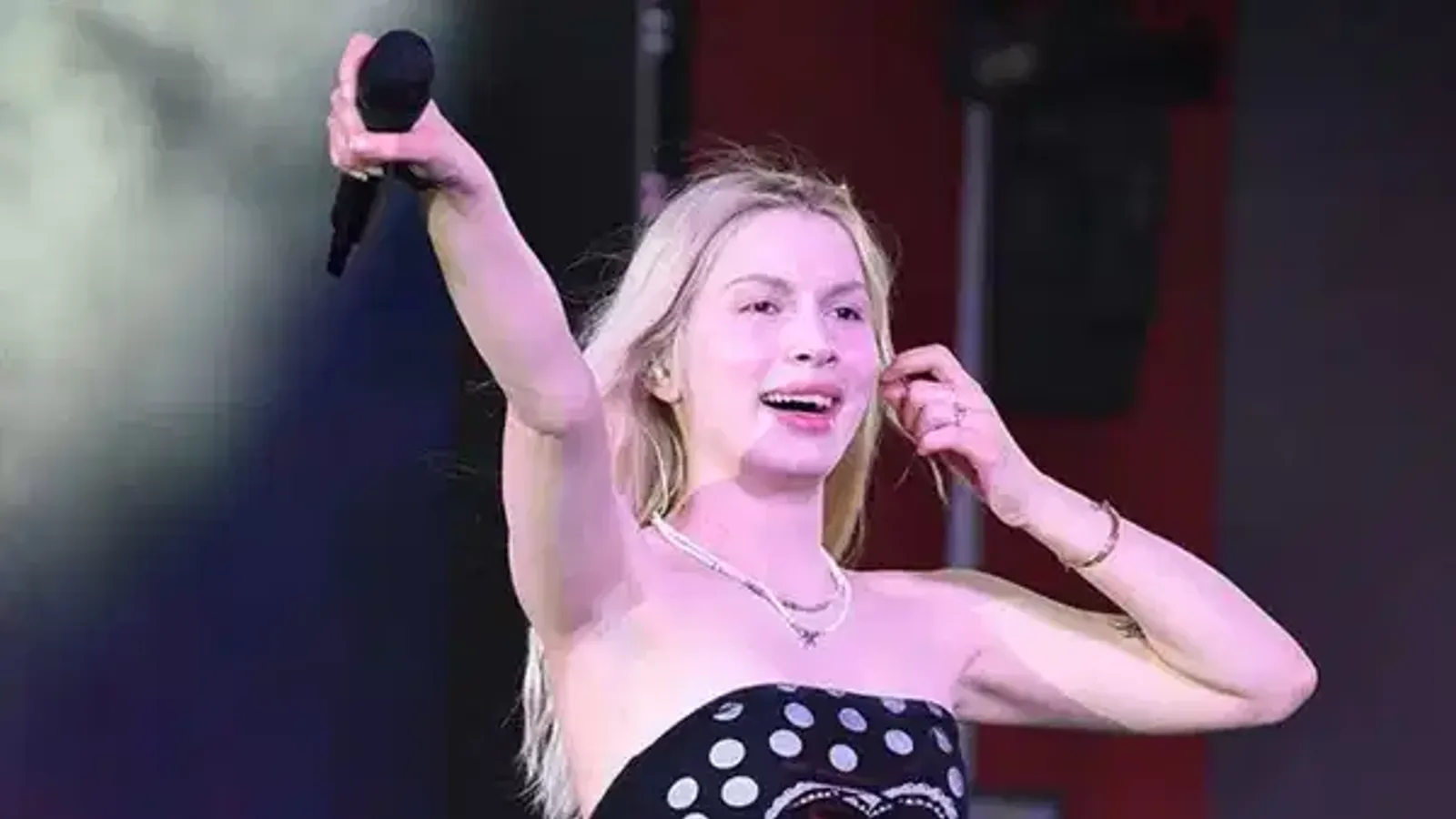 Aleyna Tilki, Yeni Arkadaş Arıyor! Konser Hazırlıkları Devam Ediyor